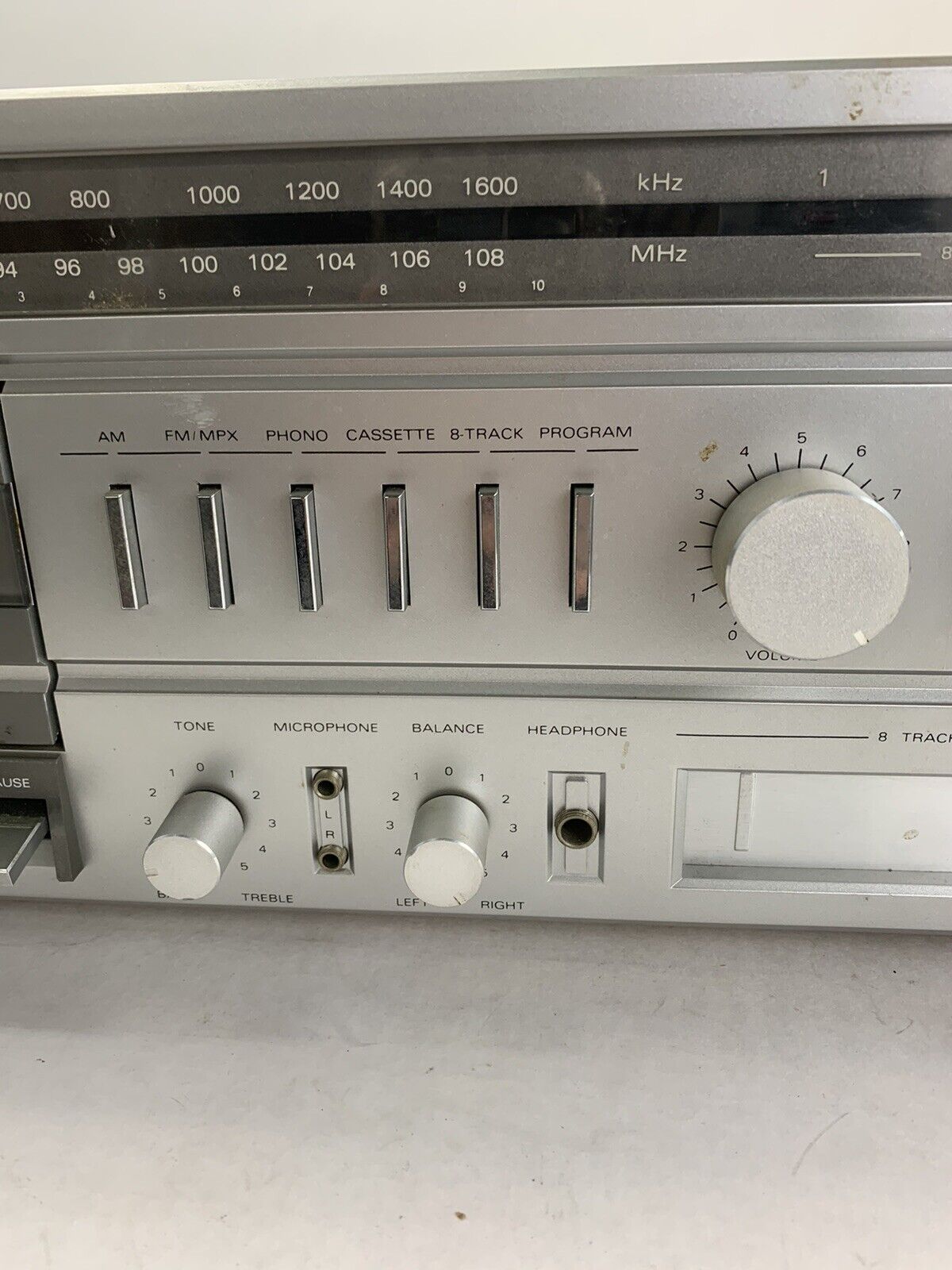 For Parts Magnavox MD 1721 SL01 Compact Stereo AM-FM Radio Phonograph