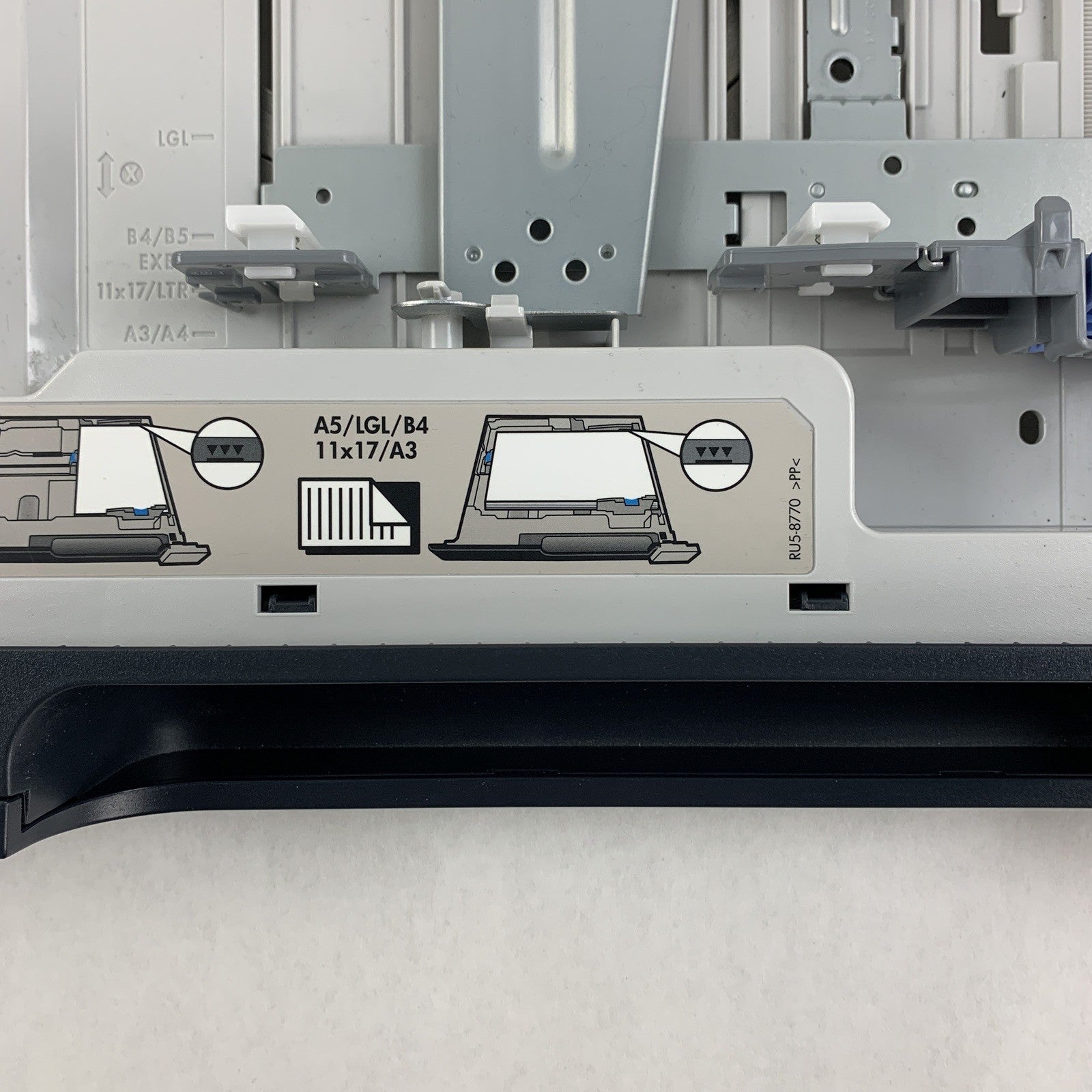 HP RU5-8770 Color Laserjet  CP5525 Printer Main Paper Tray #2