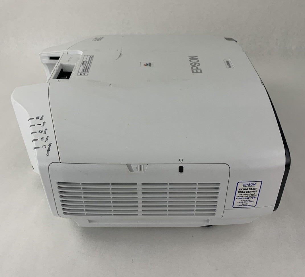 Epson Pro G7400U H762A 3LCD Projector - Parts or Repair2