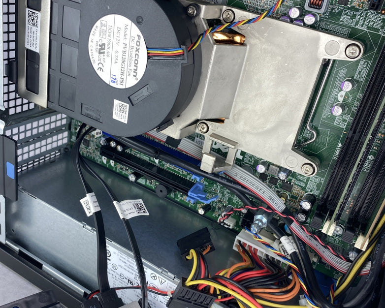 Dell OptiPlex 790 SFF Intel Core i3-2100 3.10GHz 4GB RAM DVDRW No HDD No OS