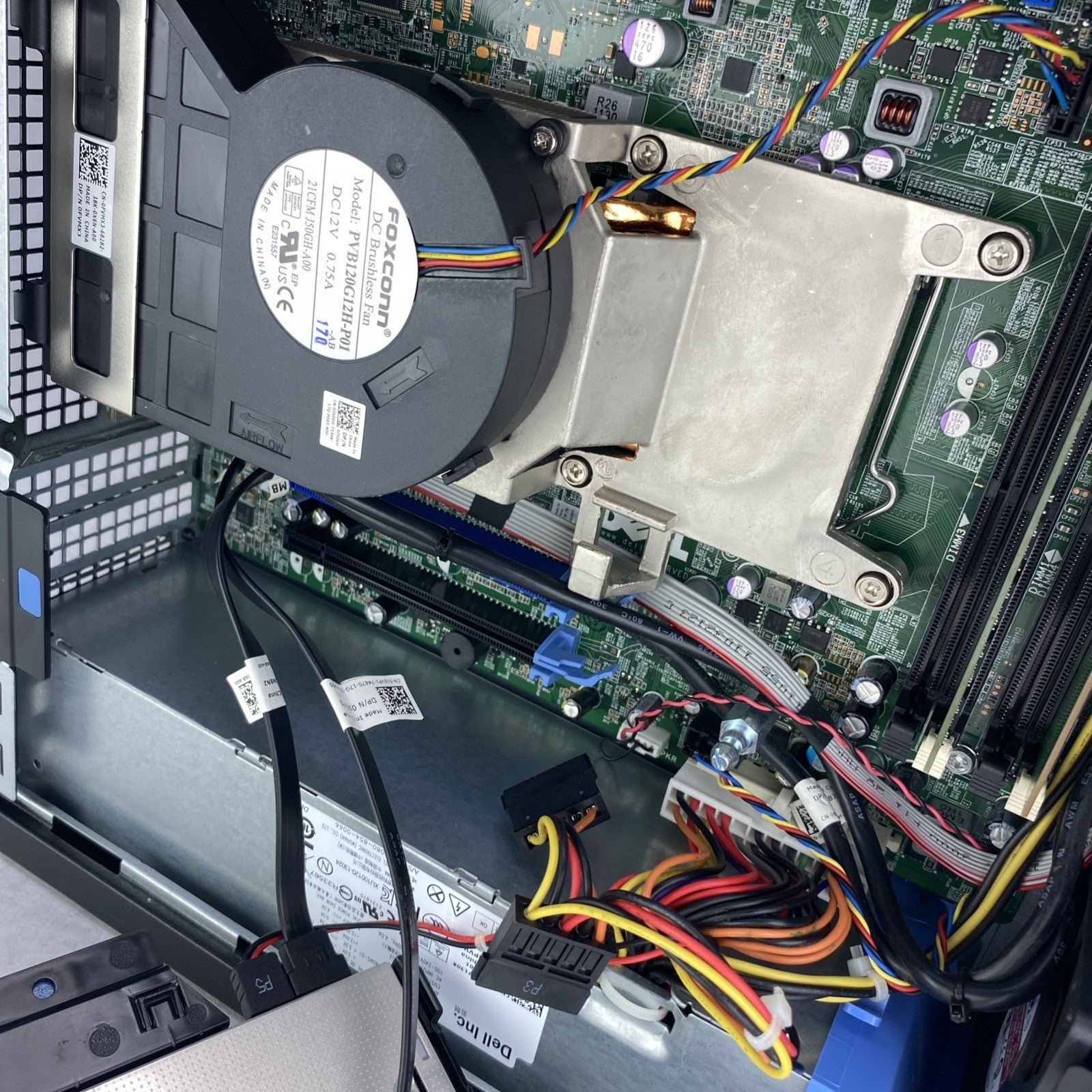 Dell OptiPlex 790 SFF Intel Core i3-2100 3.10GHz 4GB RAM DVDRW No HDD No OS