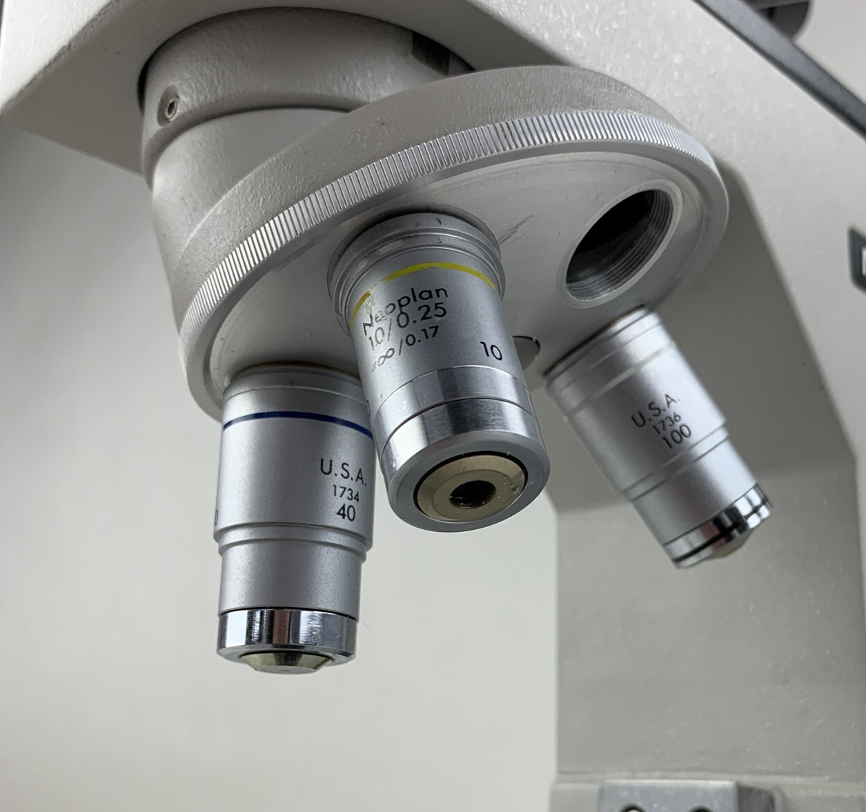 Reichert Microstar IV 410 Lab Microscope 10/.25 40/0.66 100/1.25 Oil No Bulb