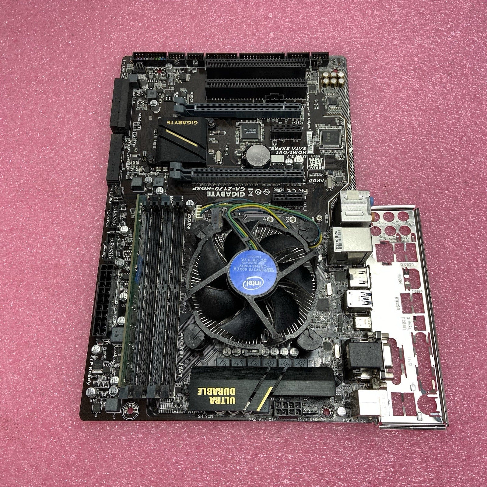 Gigabyte Z170-HD3P-CF Motherboard Intel Core i7-6700 3.4GHz 8GB RAM w/IO Shield3