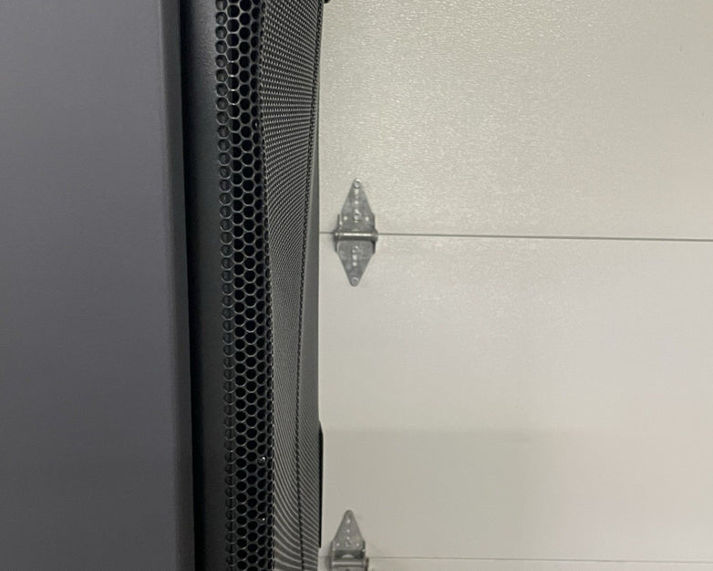 NETAPP NAC-0501 Server Rack Cabinet Unlocked With Keys