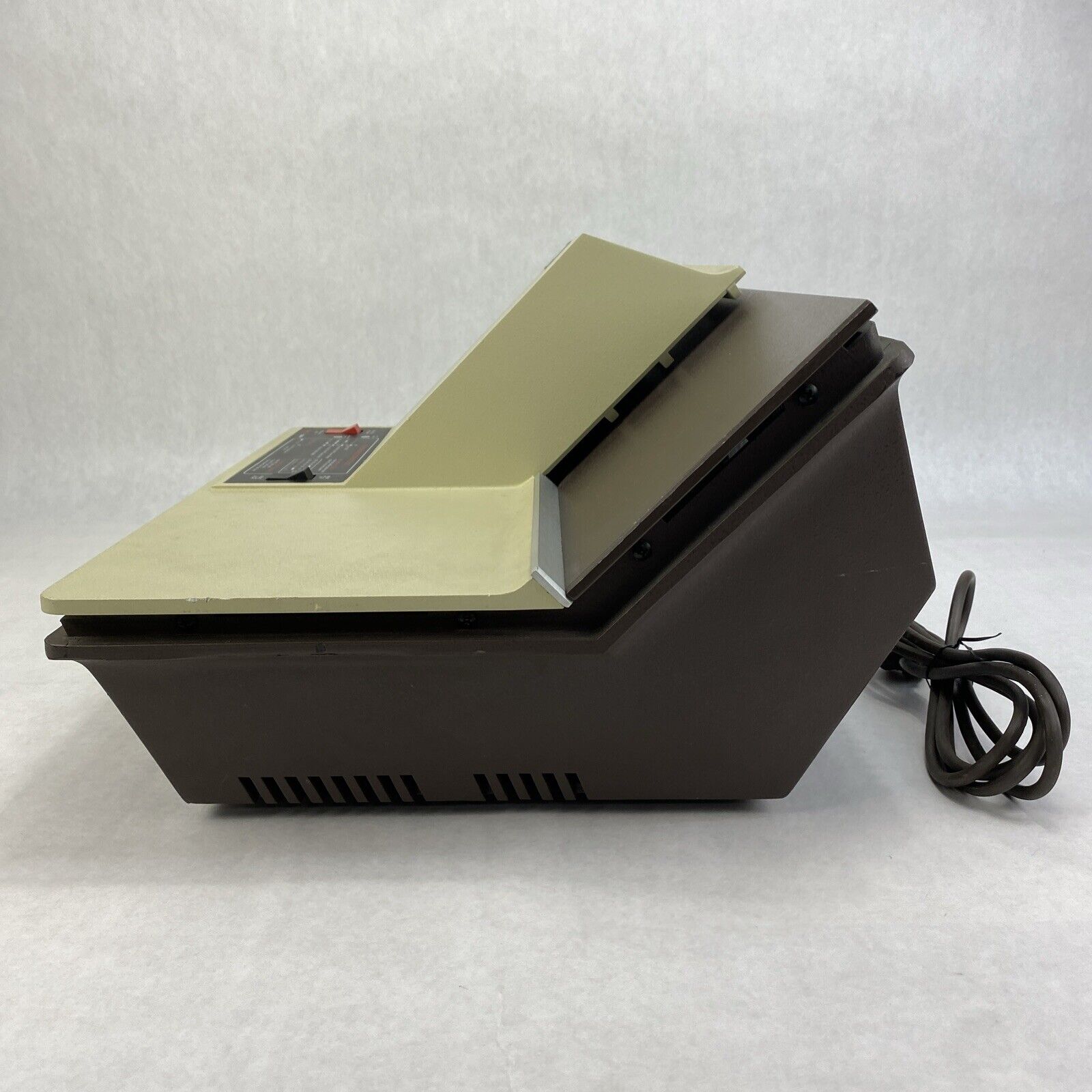 Scantron 888P+ Test Scoring Machine - For Parts or Repair