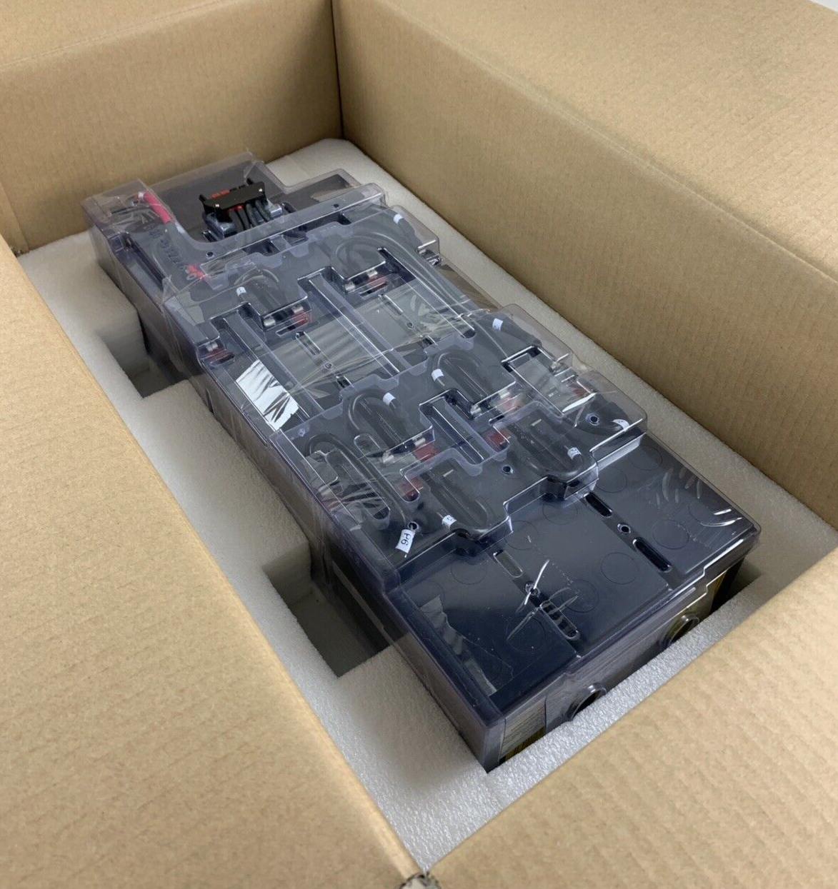 IBM 00FP798 8/11KVA Battery Box Opened Old Stock MFG 02/2022 Recharge 11/2022