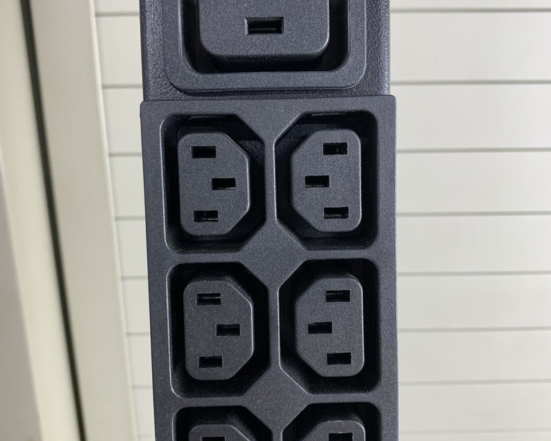 APC AP8841 Metered Rack PDU 6 Foot - Tested, Reset, and Working