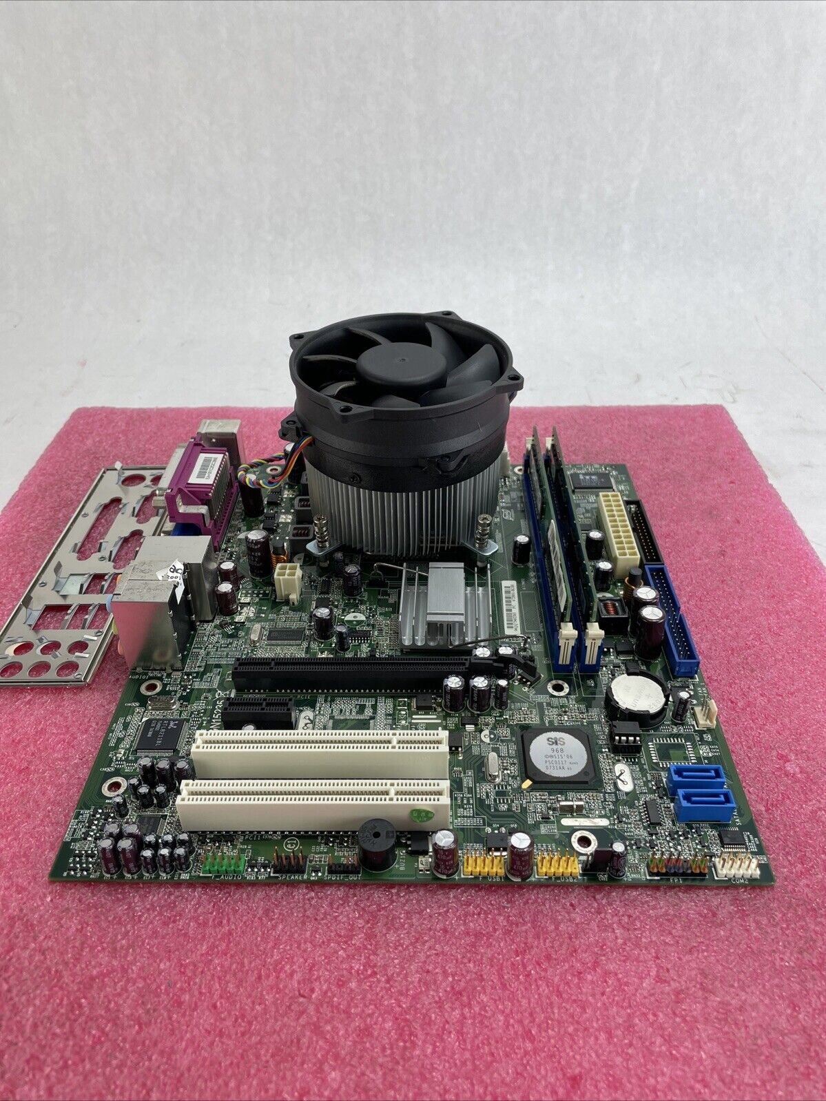 Acer Veriton M261 Motherboard Intel Celeron 430 1.8GHz 512MB RAM w/Shield