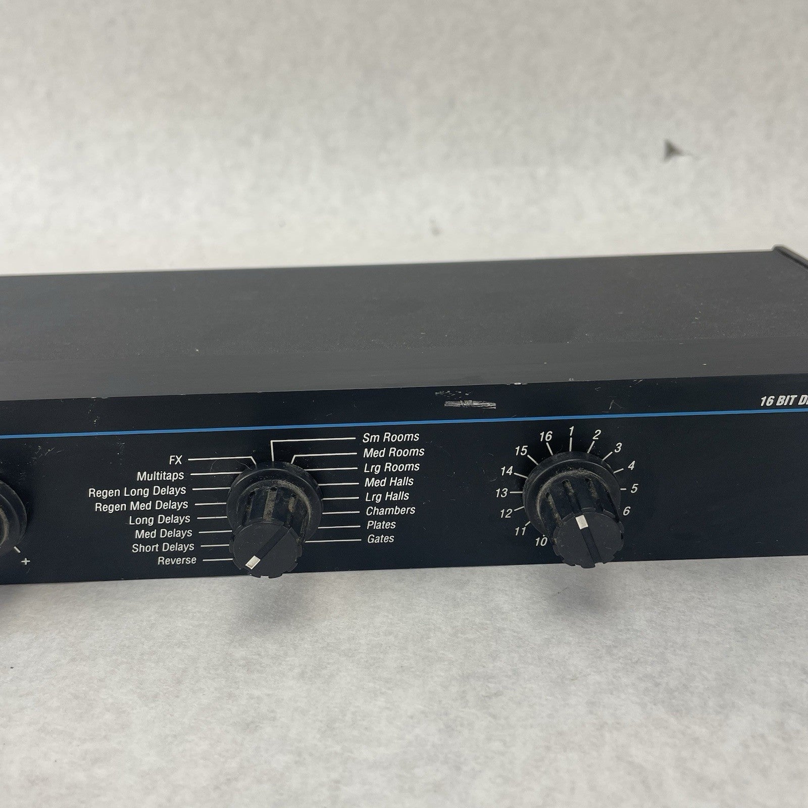 Alesis Microverb 35
