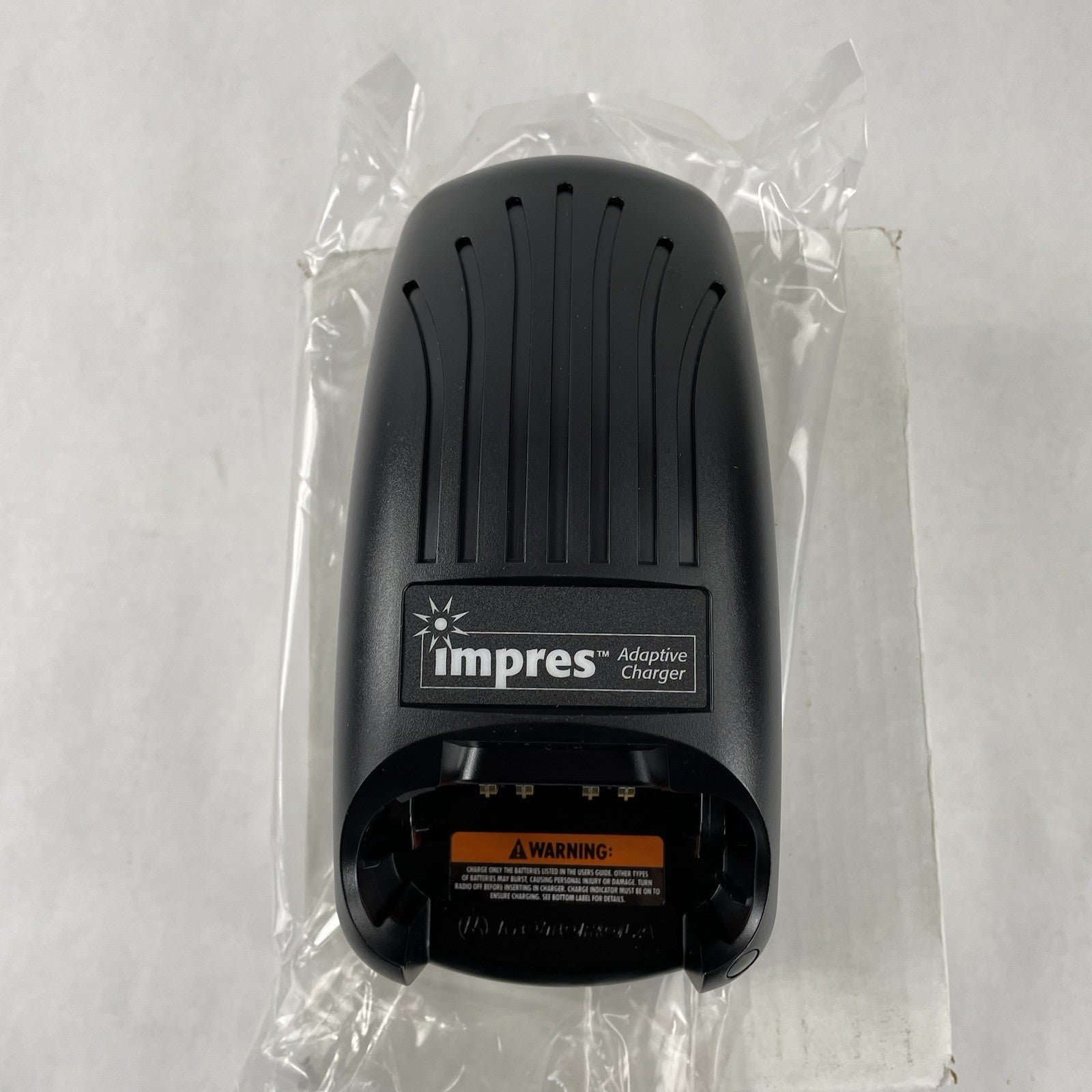 Motorola Impres WPLN4114AR Adaptive Charger For XTS2500 XTS5000 HT1000 MT2000