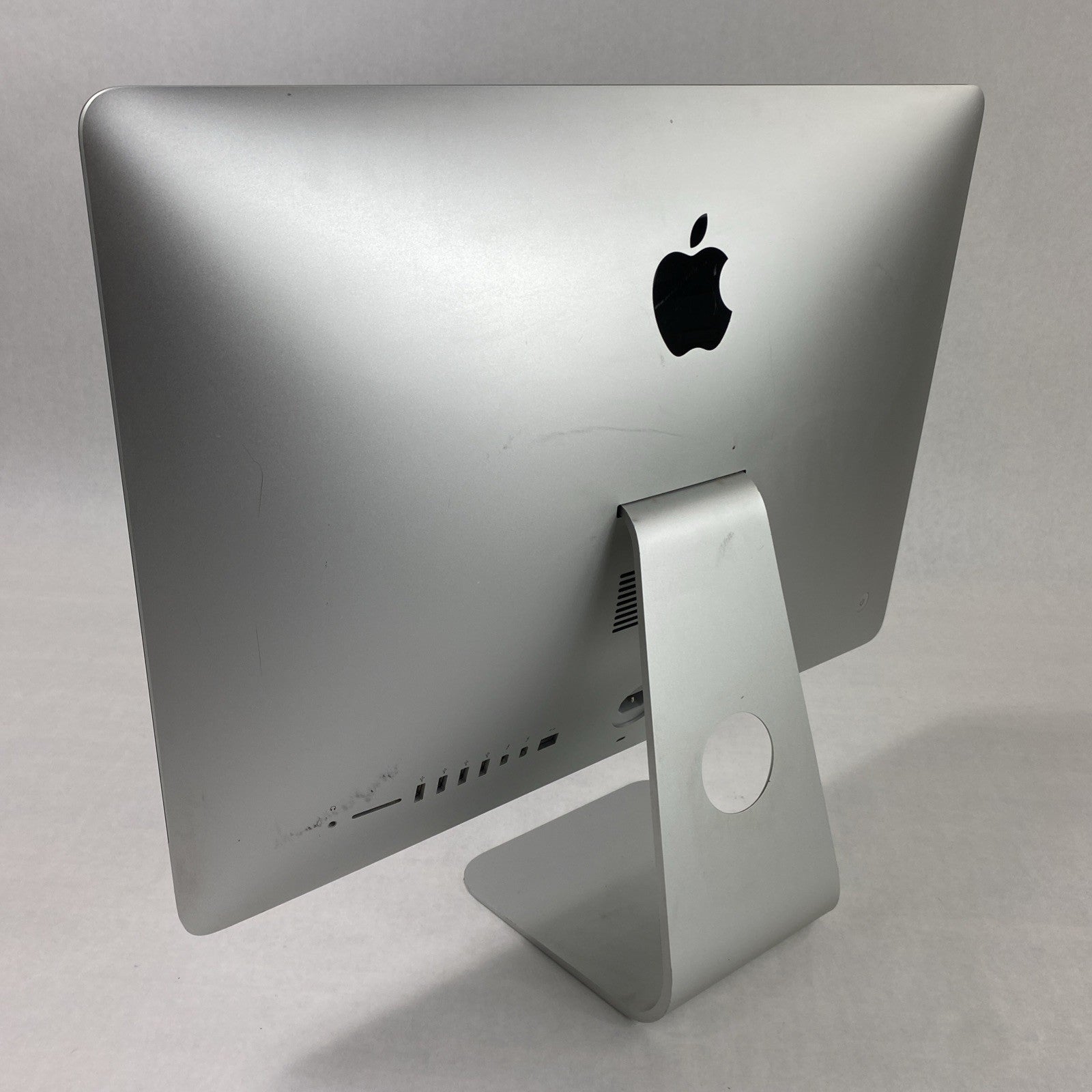 Apple A1418 iMac 21.5" 2013 3.3GHz Core i3 4GB RAM 500GB HDD macOS 10.15.7