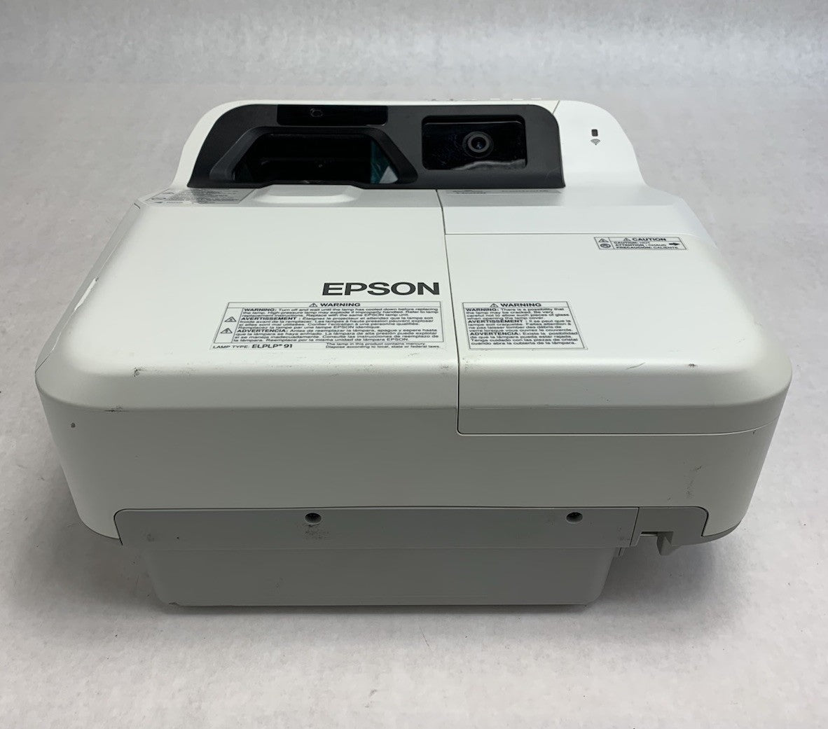 Epson PowerLite 695Wi H740A LCD Lamp Projector 336 Lamp Hours - No Remote1
