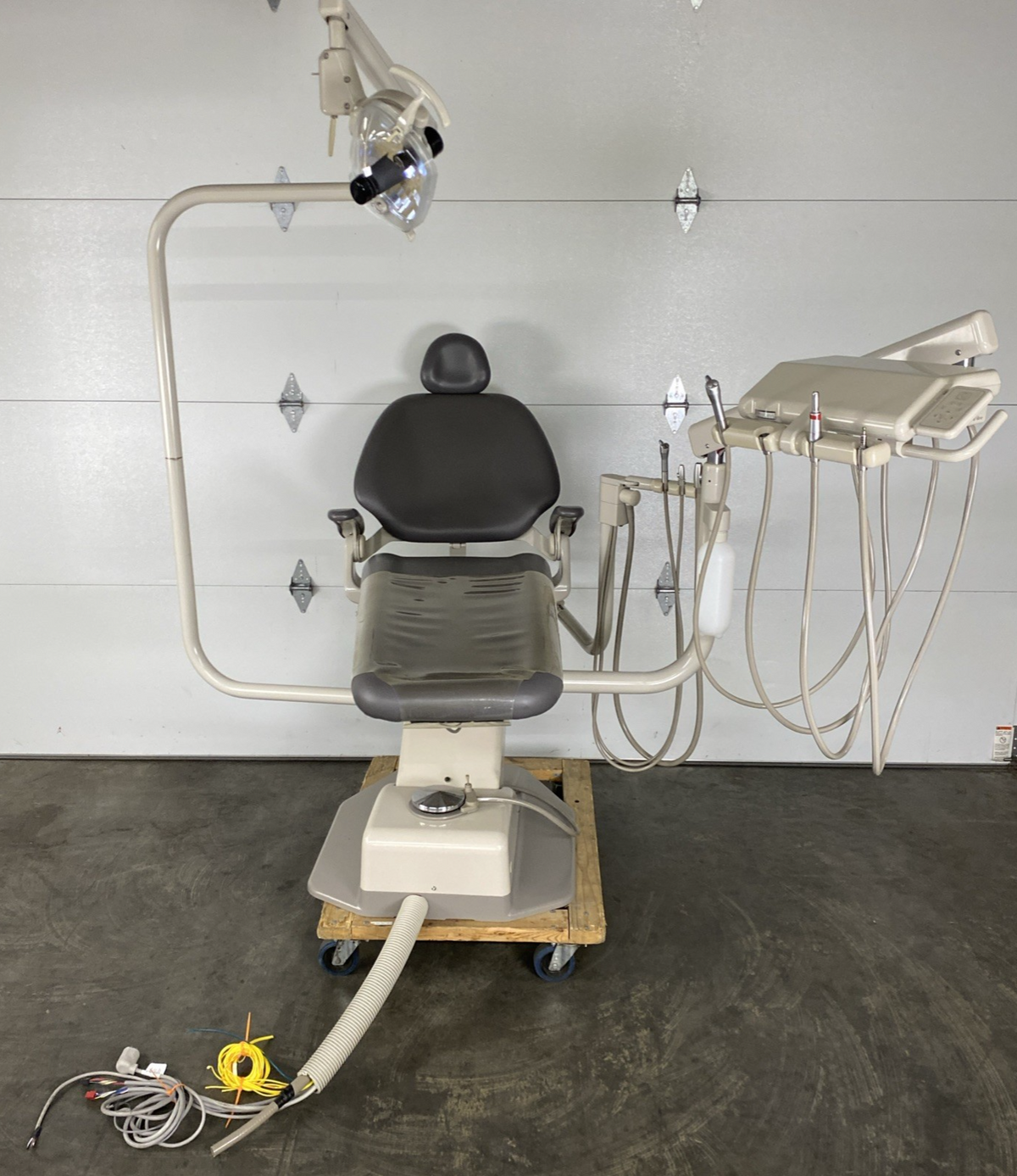 A-Dec 1221 Dental Chair w/ A-Dec 6300 Dental Light2