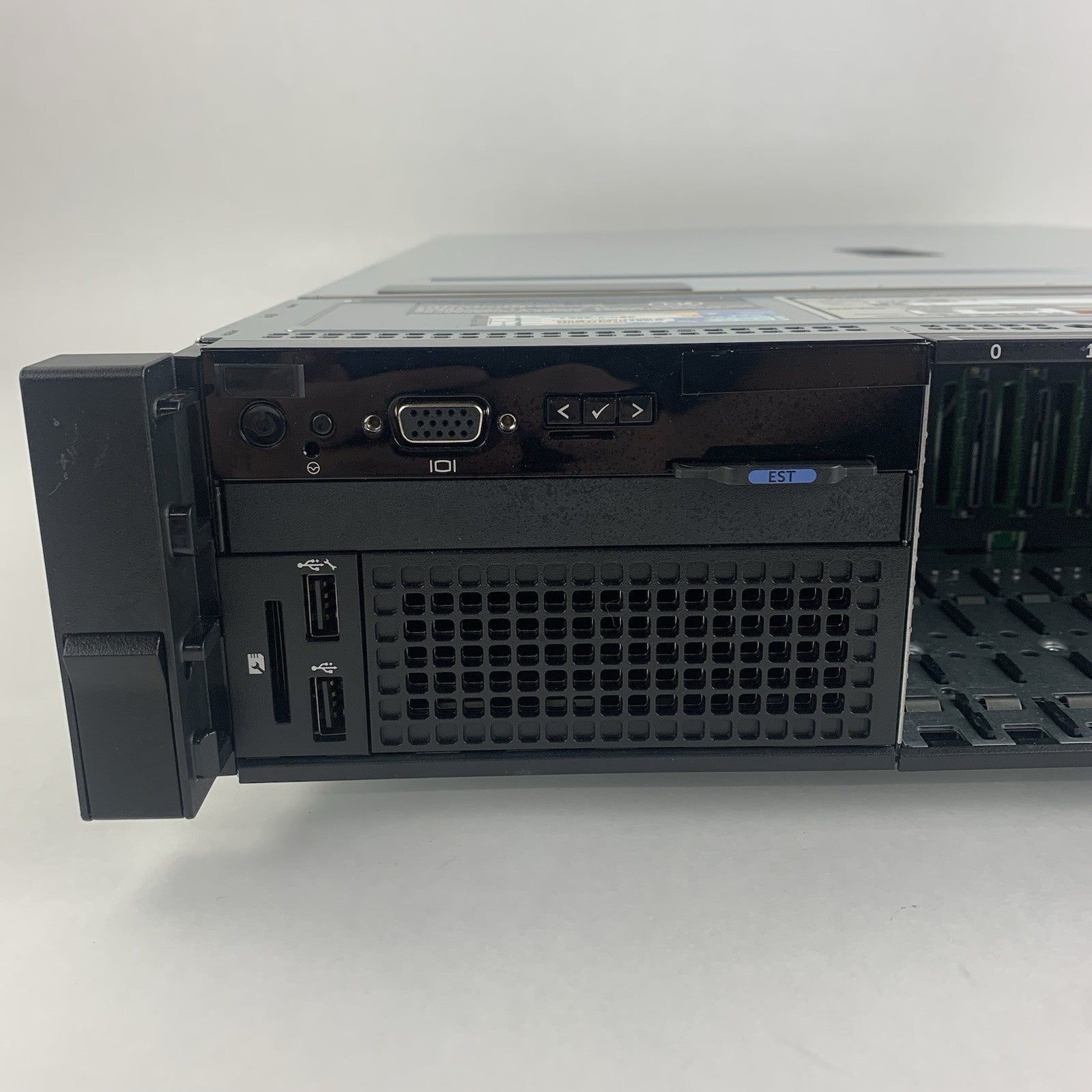 Dell Poweredge R730 2U Server 2x Intel E5-2620v3 2.4 GHz 32 GB Ram No OS No HDD4