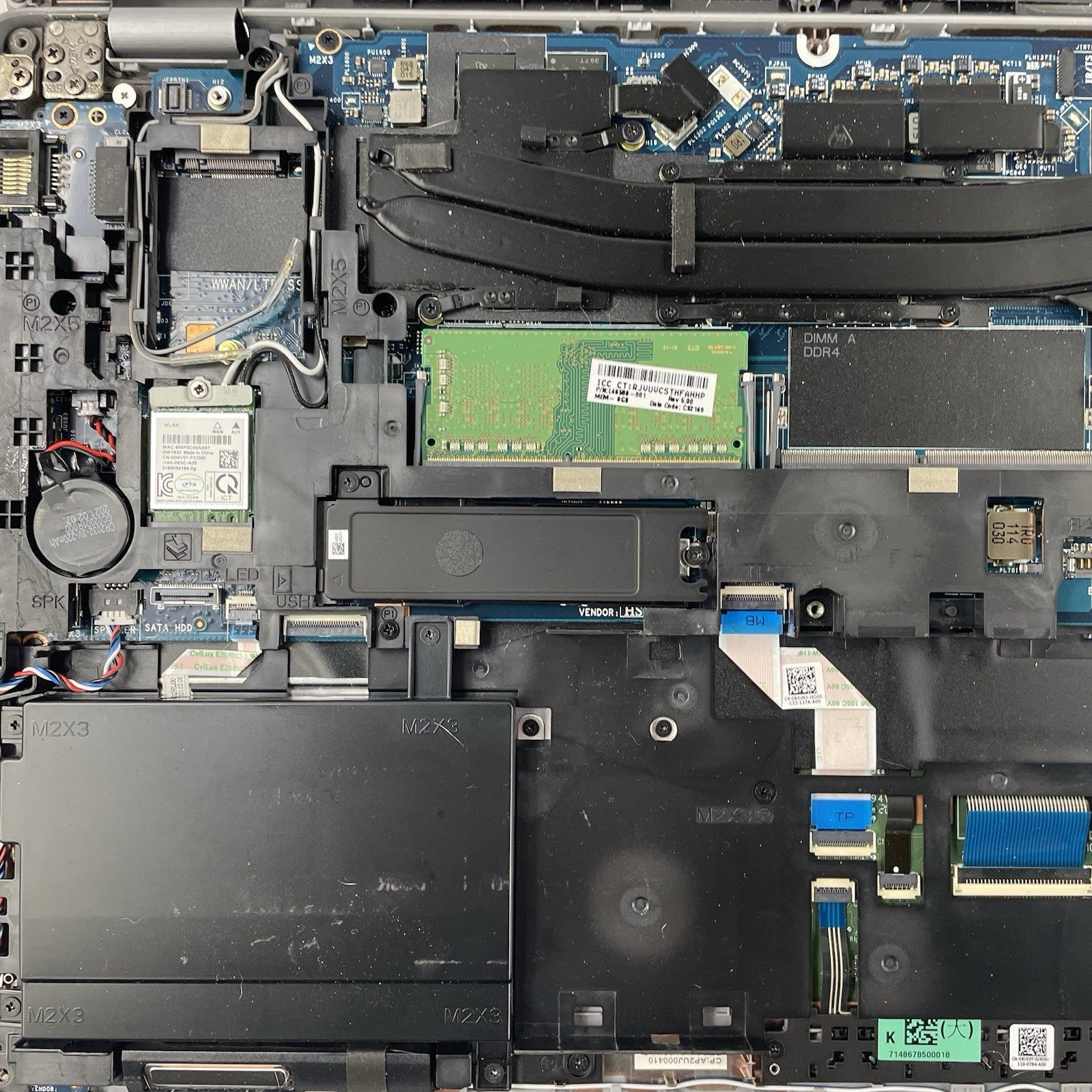 Dell Precision 3551 15.6" i7-10850H 2.70 GHz 8 GB RAM No SSD/OS/AC/Batt - READ20