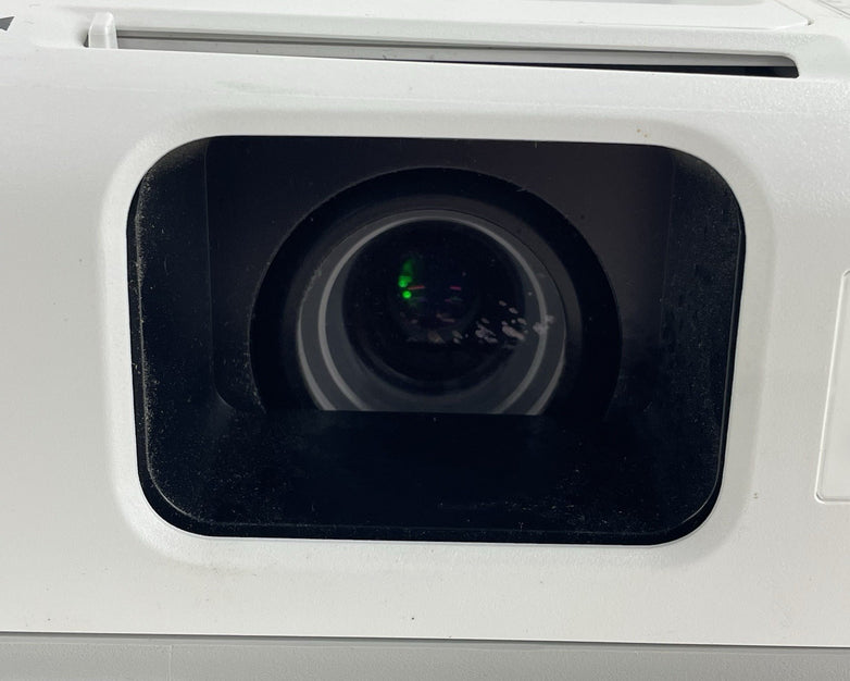 Epson H382F LCD Lamp Projector No Lamp No Remote- Parts or Repair