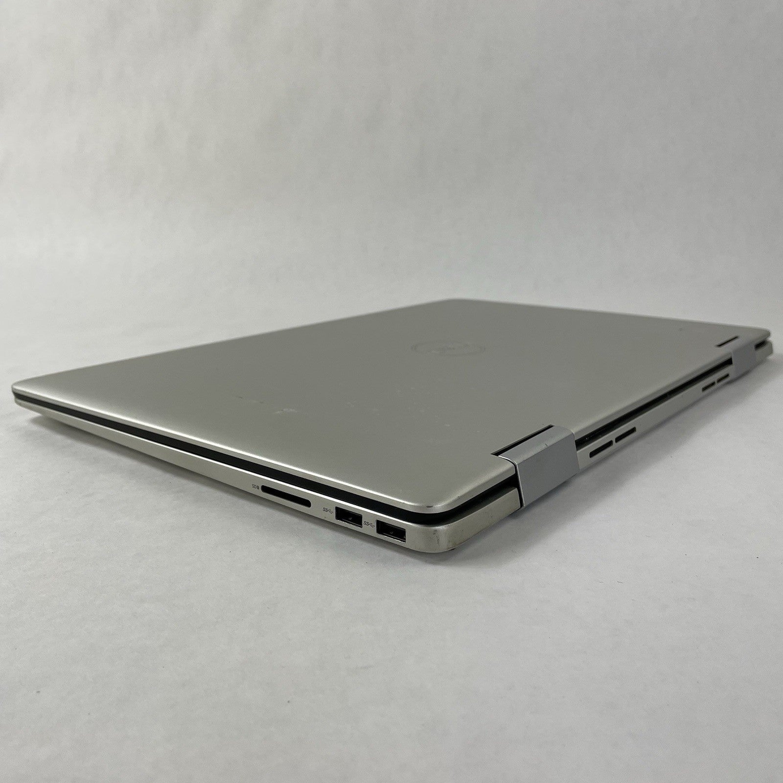 Dell Inspiron 7786 17.3" i7-8565U 1.80 GHz 8 GB RAM No SSD/OS/AC NVDIA MX25012