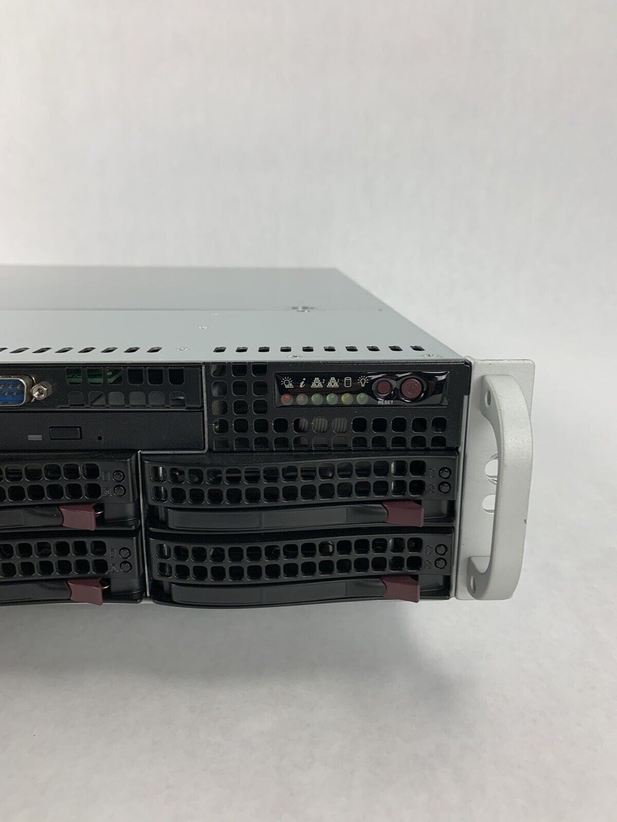 SuperMicro CSE-825-7 2x 12-Core AMD Opteron 6168 1.9 GHz 128 GB RAM No HDD No OS