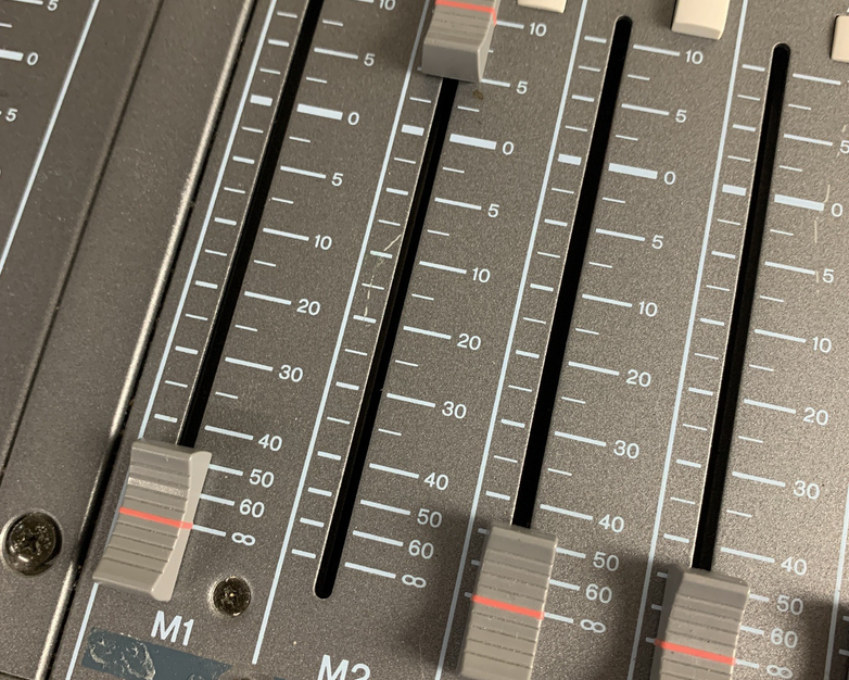 Yamaha Mixing Console MC24/12 XZ01 Tested w/ 2 Bad Lanes Parts and Repair