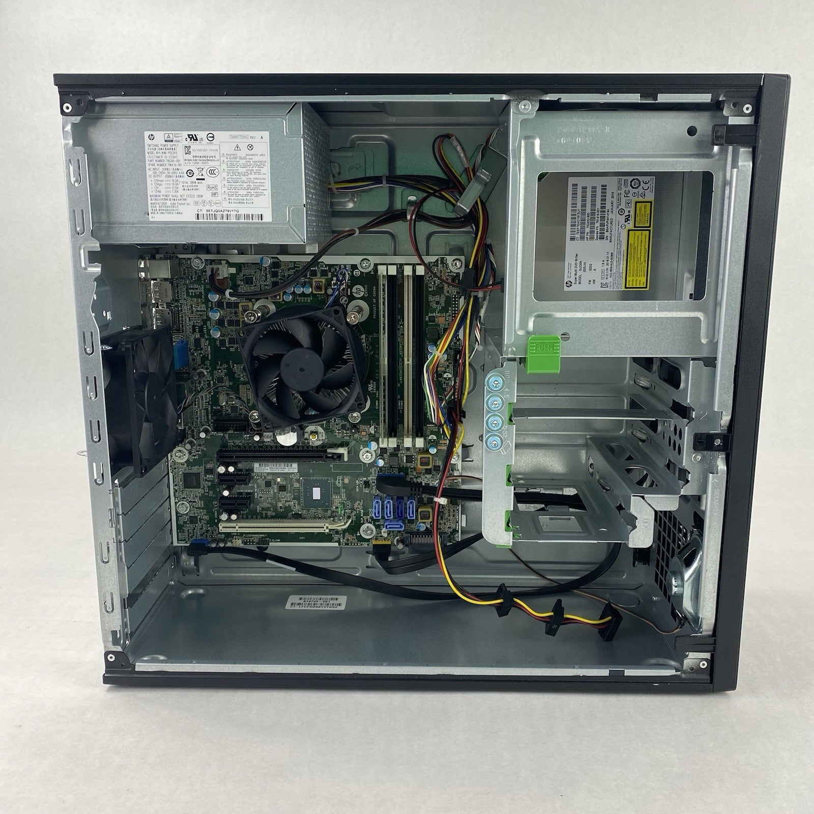 HP EliteDesk 800 G2 MT Intel Core i7-6700 3.4GHz 8GB RAM No HDD No OS