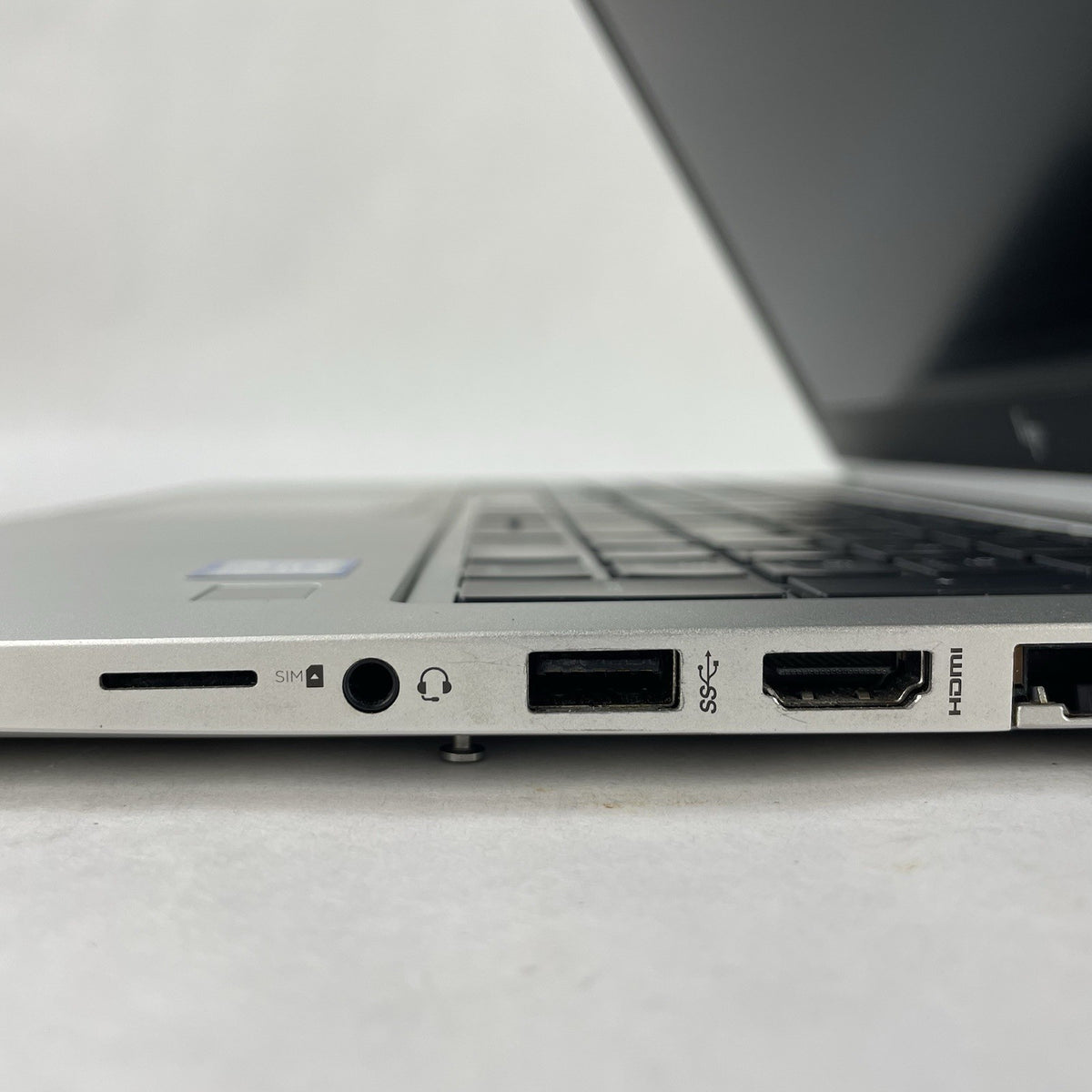 HP EliteBook 850 G5 15.6" i7-8650U 1.90 GHz 16 GB RAM No SSD/OS/AC - Dent5