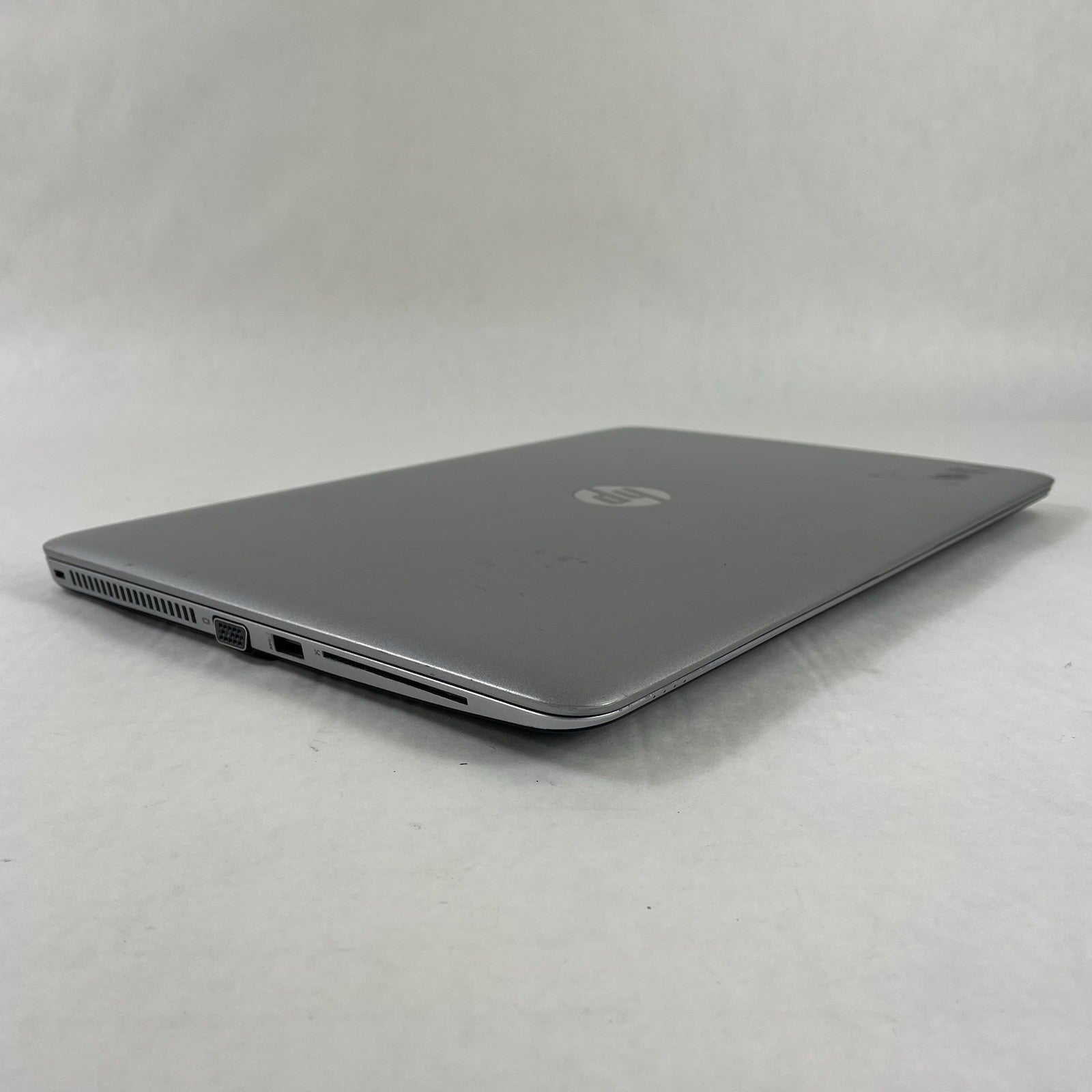 HP EliteBook 850 G3 15.6" i5-6200U 2.30 GHz 8 GB RAM No SSD No OS - Bad Bottom11