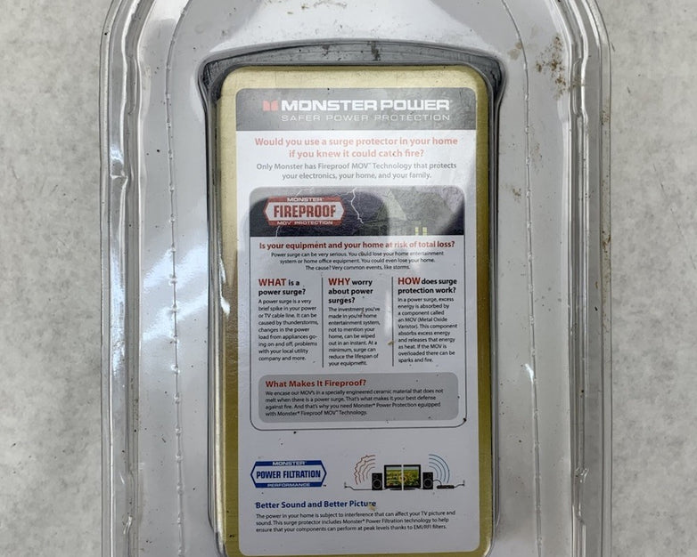 Monster Power Gold 123063-00 6 Outlet 2 USB Surge Protector