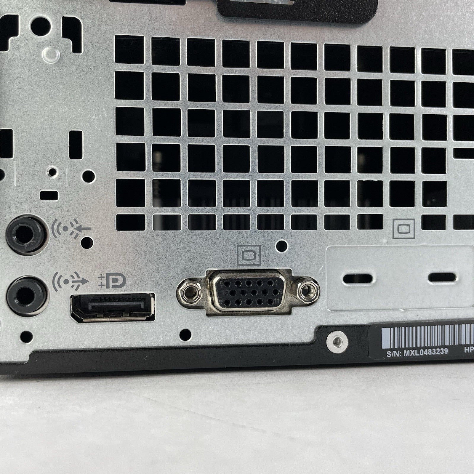 HP ProDesk 400 G6 SFF i5-9500 3.00 GHz 8 GB RAM No HDD/OS4
