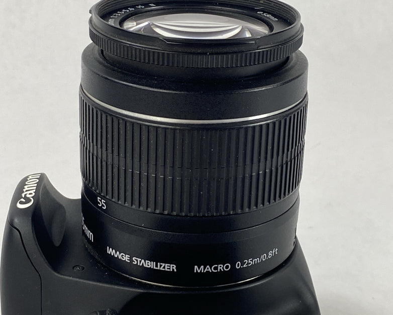 Canon DS126311 Camera EFS 18-55mm Macro 0.25m/0.8ft Zoom Lens w/Battery and Dock