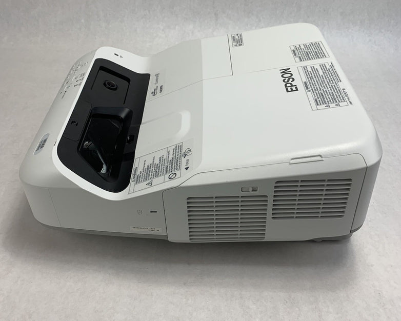Epson PowerLite 695Wi H740A LCD Lamp Projector 4523 Lamp Hours - No Remote