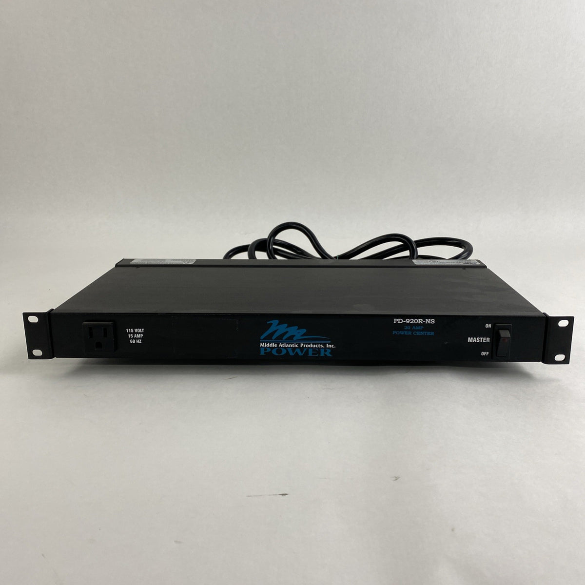 Middle Atlantic PD-920R-NS 20 AMP Power Center 8 Outlet1
