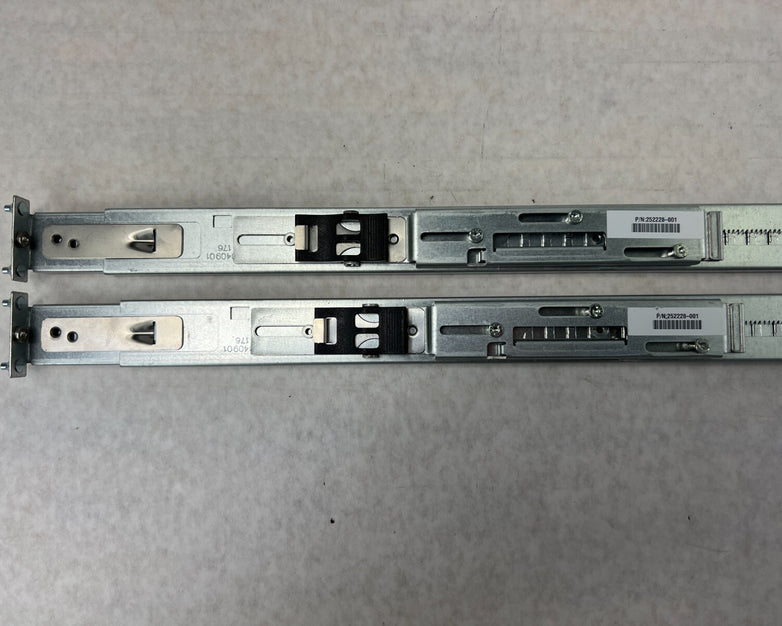 HP Left and Right Server Rails 252228-001 310619-001