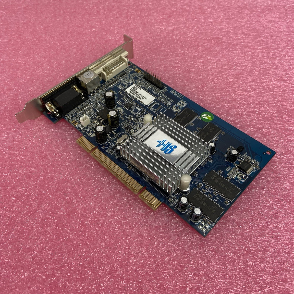 HIS ATI Radeon 7000 RV100 64MB PCI Graphics Card0