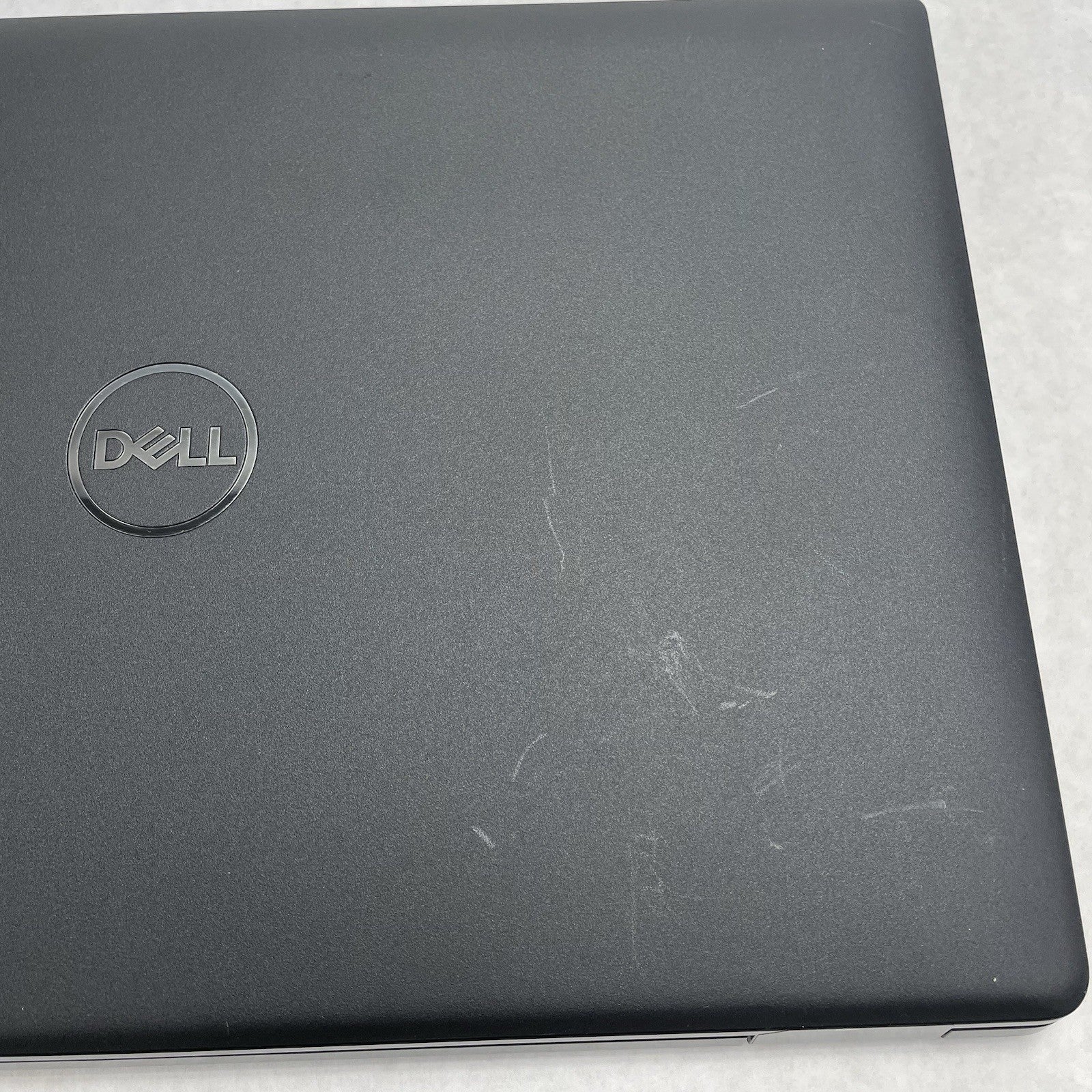 Dell Latitude 3520 15.6" i5-1135G7 2.40 GHz 8 GB RAM No SSD/OS/AC - Worn Keys15