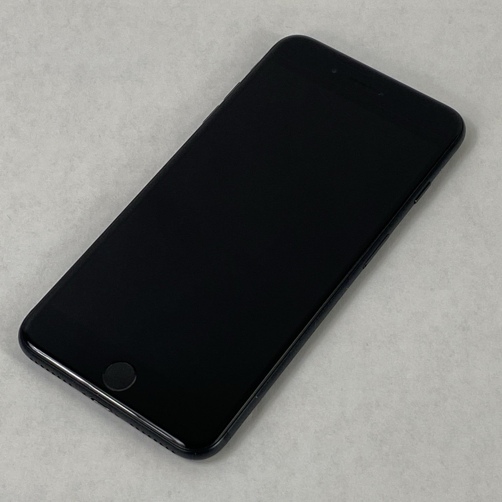 Apple iPhone 7 Plus A1661 32GB Unlocked 5.5" Black IOS 15.8.54