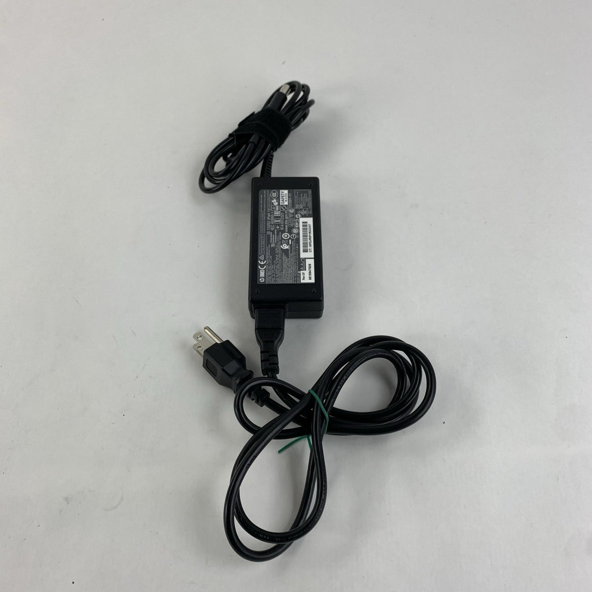 HP TPC-LA58 65W 19.5V 3.33A 7.4mm Barrel AC Power Adapter - Lot of 54