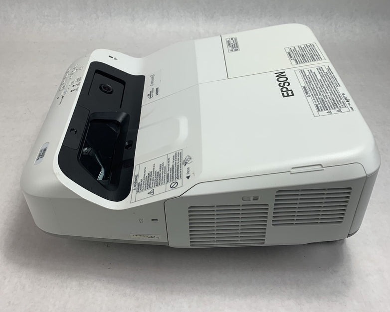 Epson PowerLite 695Wi H740A LCD Lamp Projector 1881 Lamp Hours - No Remote