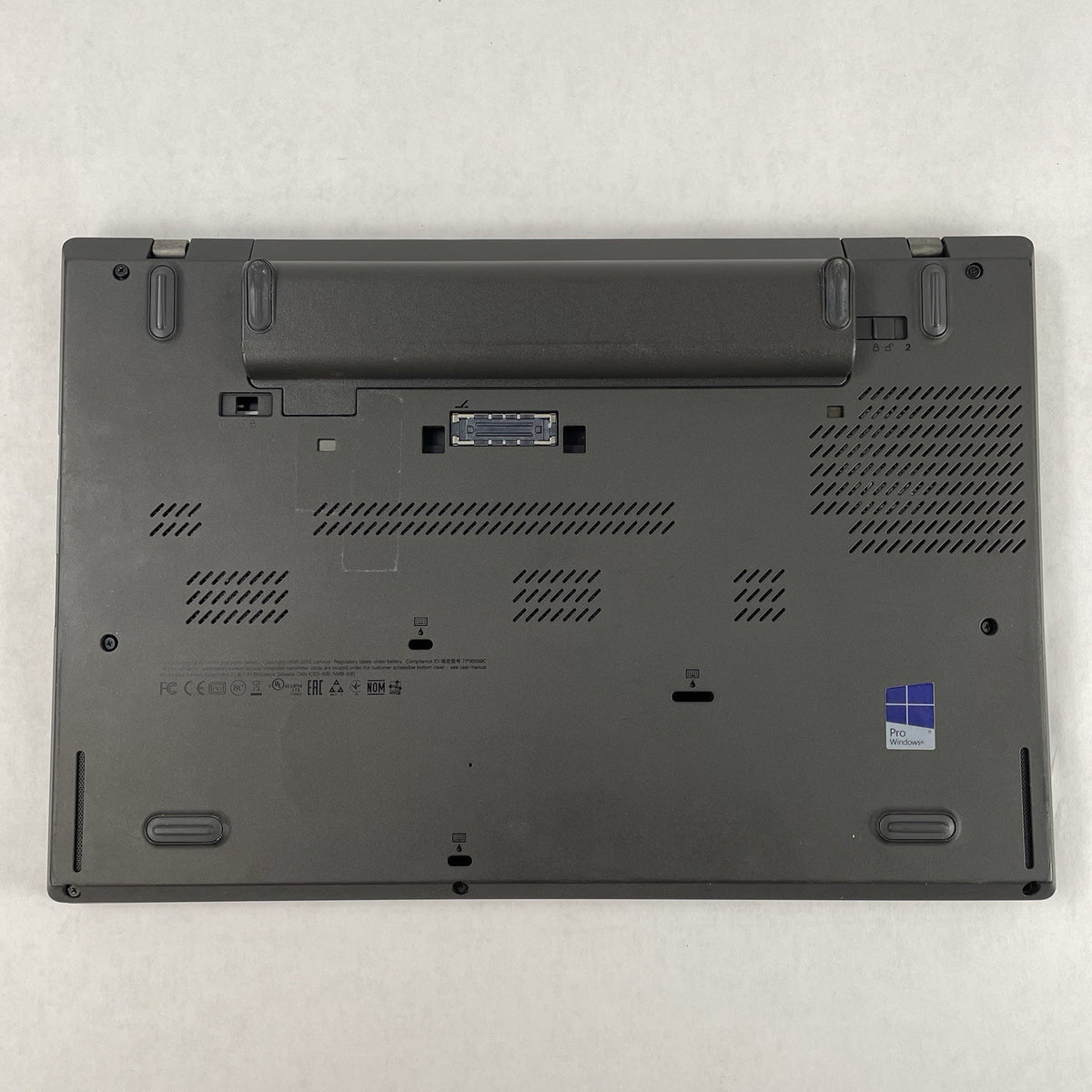 Lenovo ThinkPad T460 14" i5-6300U 2.40 GHz 8 GB RAM No SSD/OS/AC15