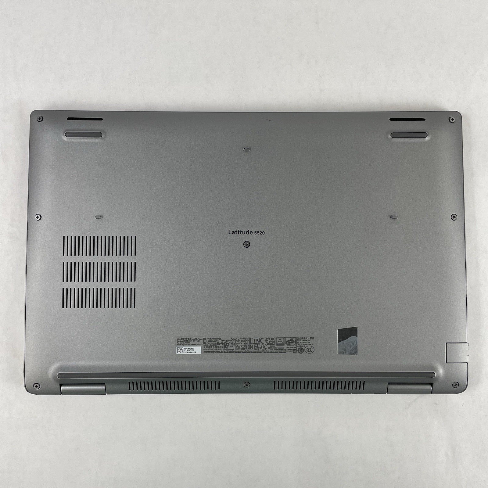 Dell Latitude 5520 15.6" i5-1145G7 2.60 GHz 16 GB RAM No SSD/OS/AC15