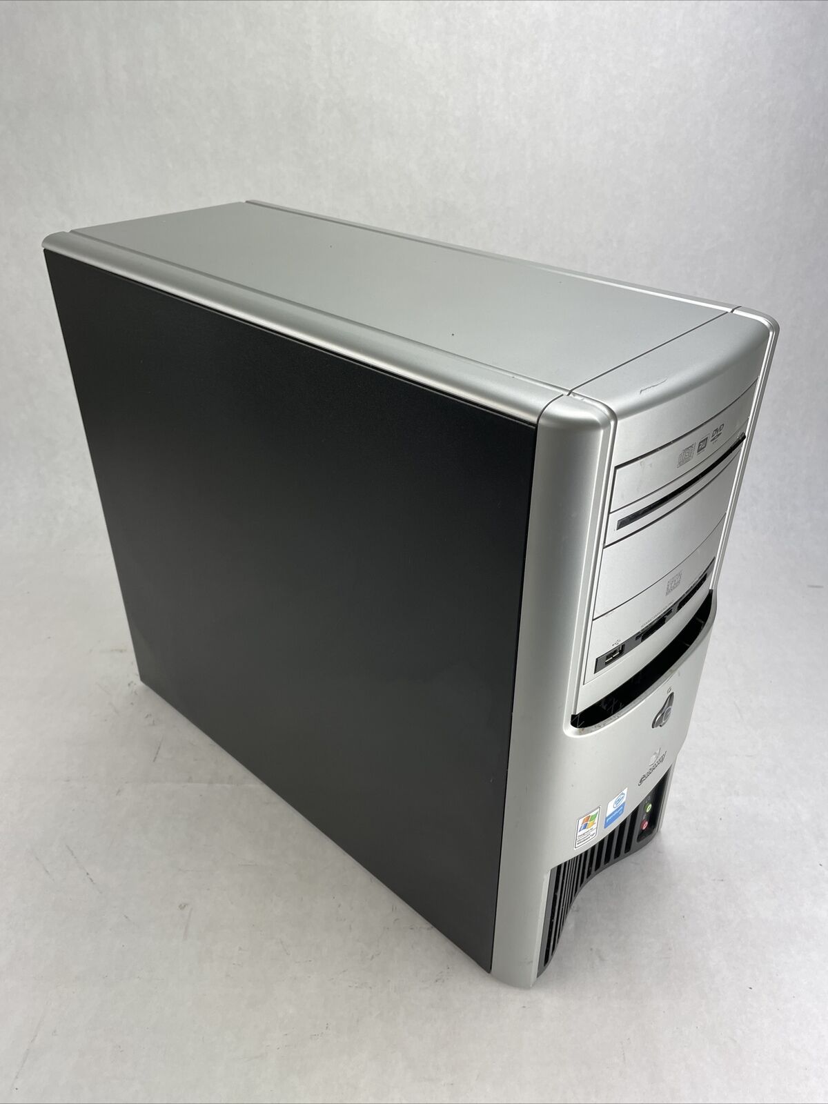 Gateway FX400 MT Intel Pentium D 2.8GHZ 1GB RAM No HDD No OS