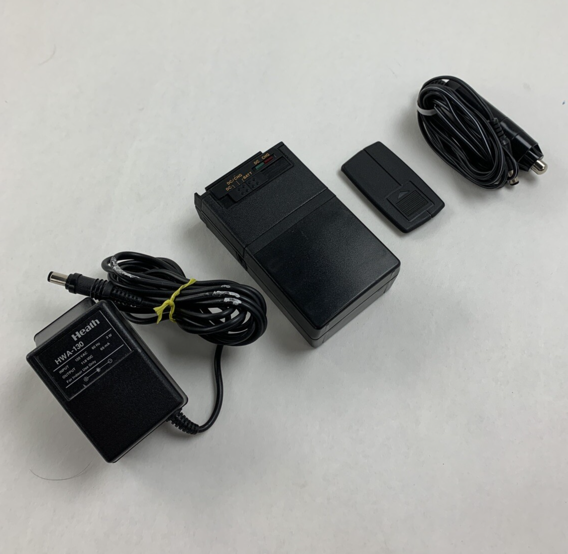 Heathkit Mobile Adapter Charger HWA 160 Input 10.5-16.5V Output 9 V and HWA-130