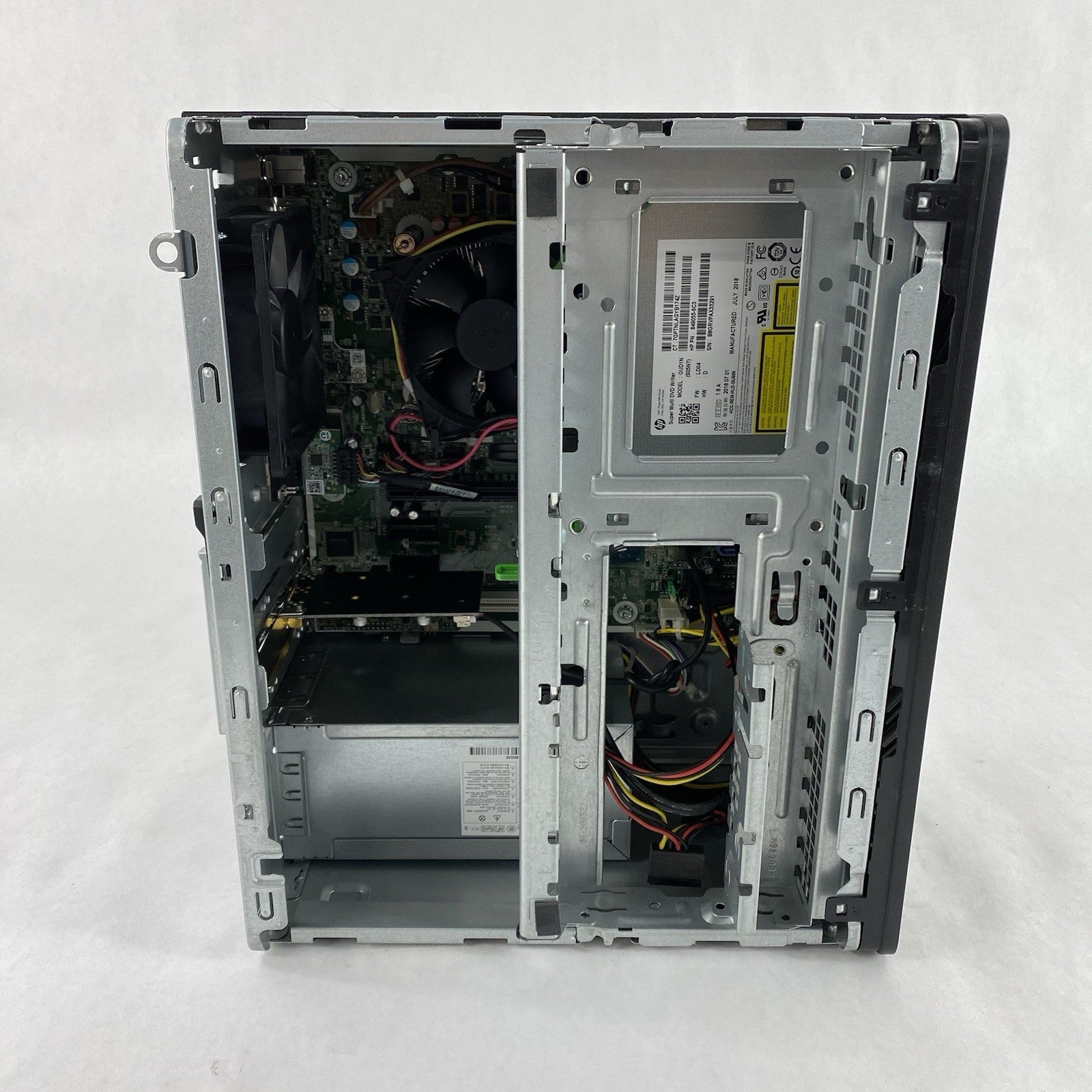 HP ProDesk 600 G3 MT Intel Core i3-7100 3.9GHz 1x8GB RAM No HDD No OS9