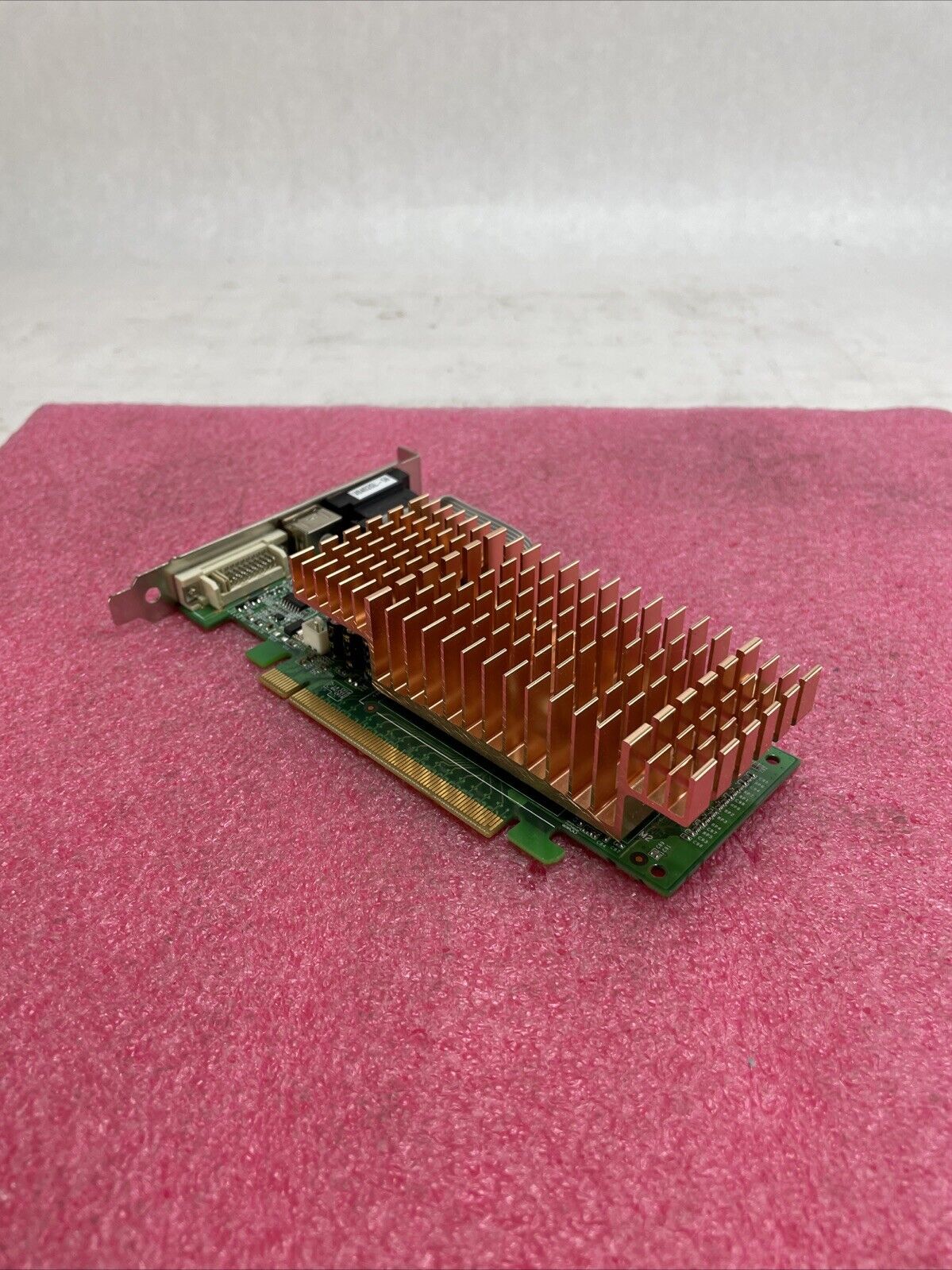 Nvidia 8400GS 512MB DDR2 BS40R PCIe Graphics Card