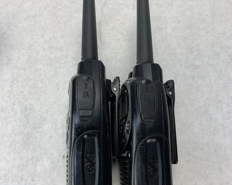 Midland GXT1000 GMRS 2-Way Radio Set of 2 Charge base Car Adapter - No Batteries