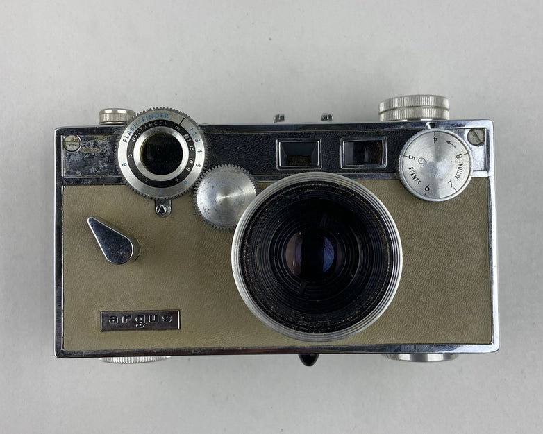 Argus 35MM Rangefinder Camera 50MM Lense With Leather Strap - Untested