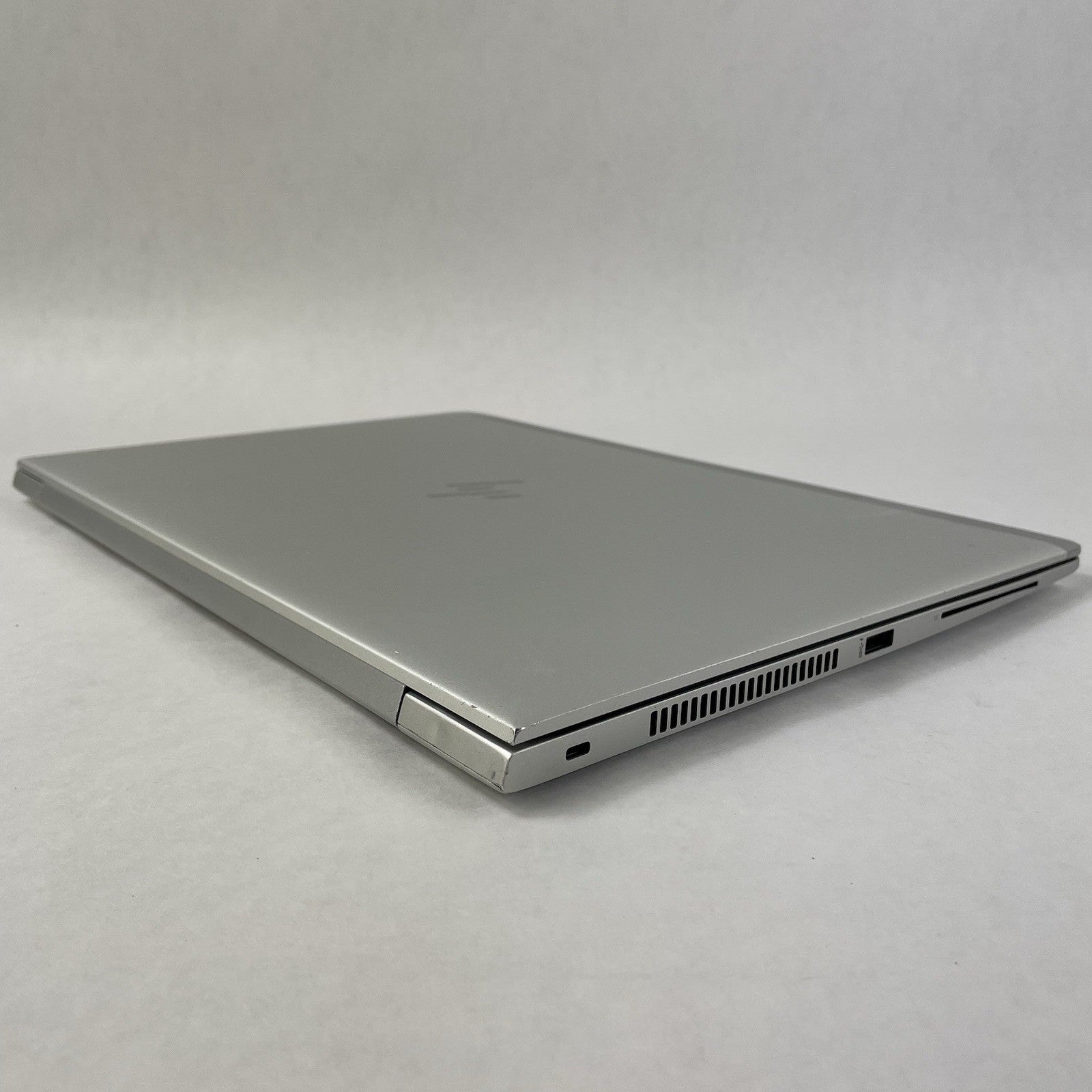 HP EliteBook 850 G6 15.6" i5-8365U 1.60 GHz 8 GB RAM No SSD/OS/AC - Bad Corner12