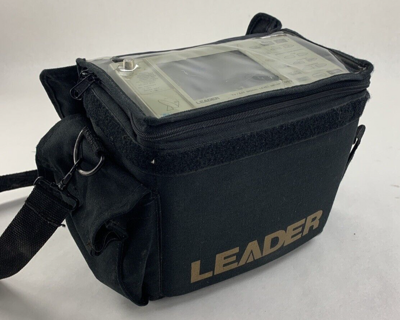 Leader 952 TV Satellite Signal Level Meter Powers On Screen Bleeding W/ Case