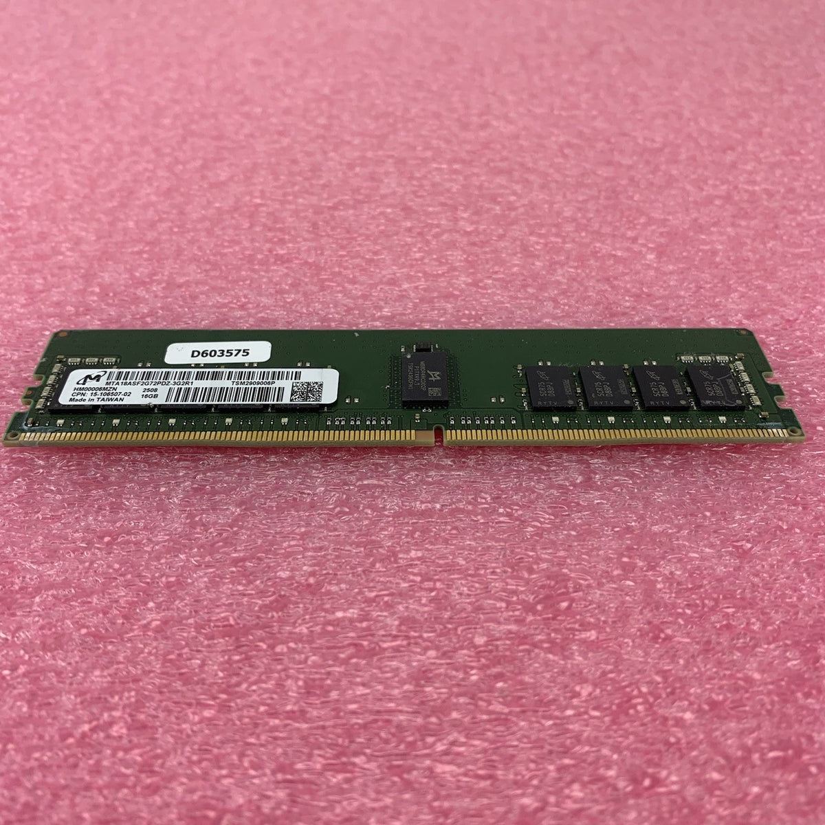 Micron MTA18ASF2G72PDZ-3G2R1 16GB 1Rx16 Desktop Memory RAM1