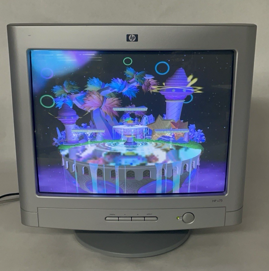 HP v75 Monitor 17" Retro CRT TV Monitor with Stand1