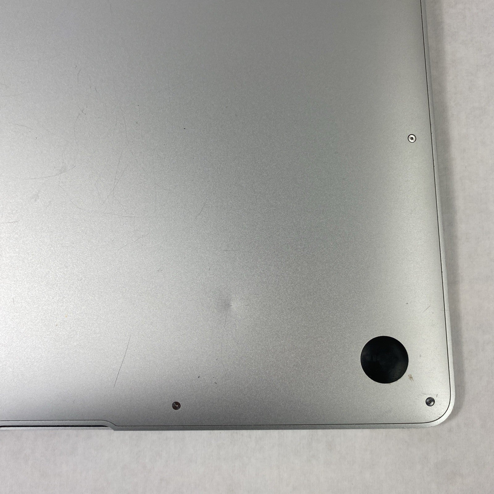 Apple A1369 MacBook Air 2011 13" 1.8Ghz i7 4GB RAM 250GB SSD os10.13.6 969Cycles